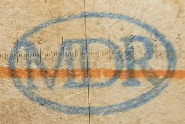 MILO_D_ROWELL_AUF_JAPANISCHE_BESETZUNG_MALAYA-z37r98tgd